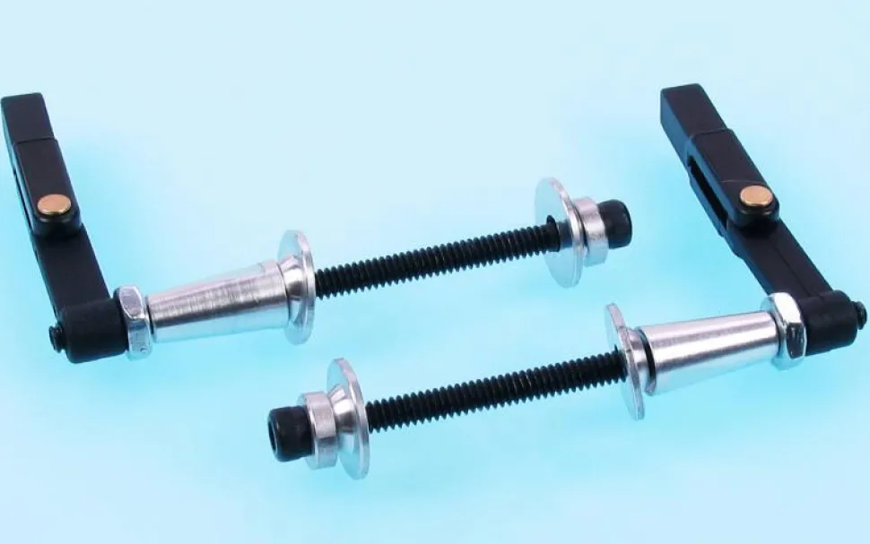 DB912 HD Adjustable Control Horn (40-91) - Dubro