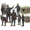 Figurines militaires : Soldat soviétique Scud B Crew - Trumpeter