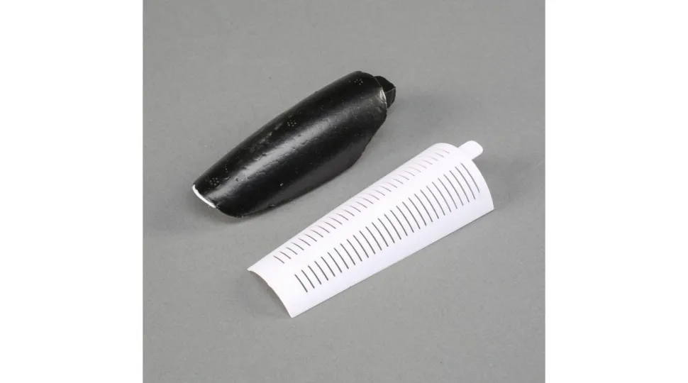 Hatches Front and Rear: Delta Ray One - E-flite