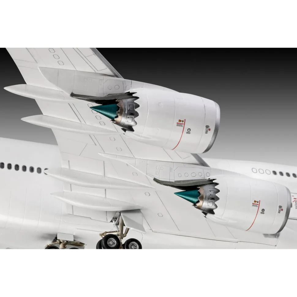 Maquette avion : Boeing 747-8 Lufthansa New Livery - Revell