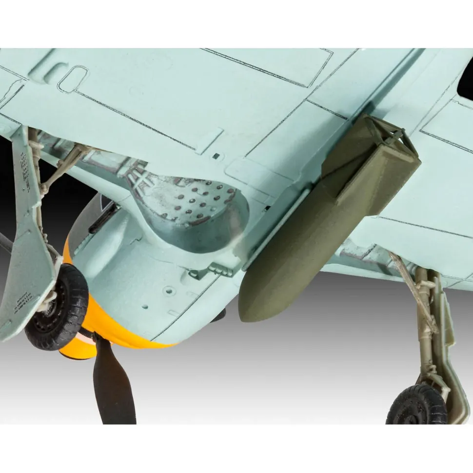 Maquette avion : Focke Wulf Fw190 F-8 - Revell