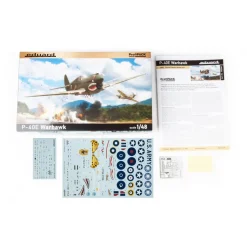 Maquette avion : P-40E Warhawk en 1:48 Profipack - Eduard