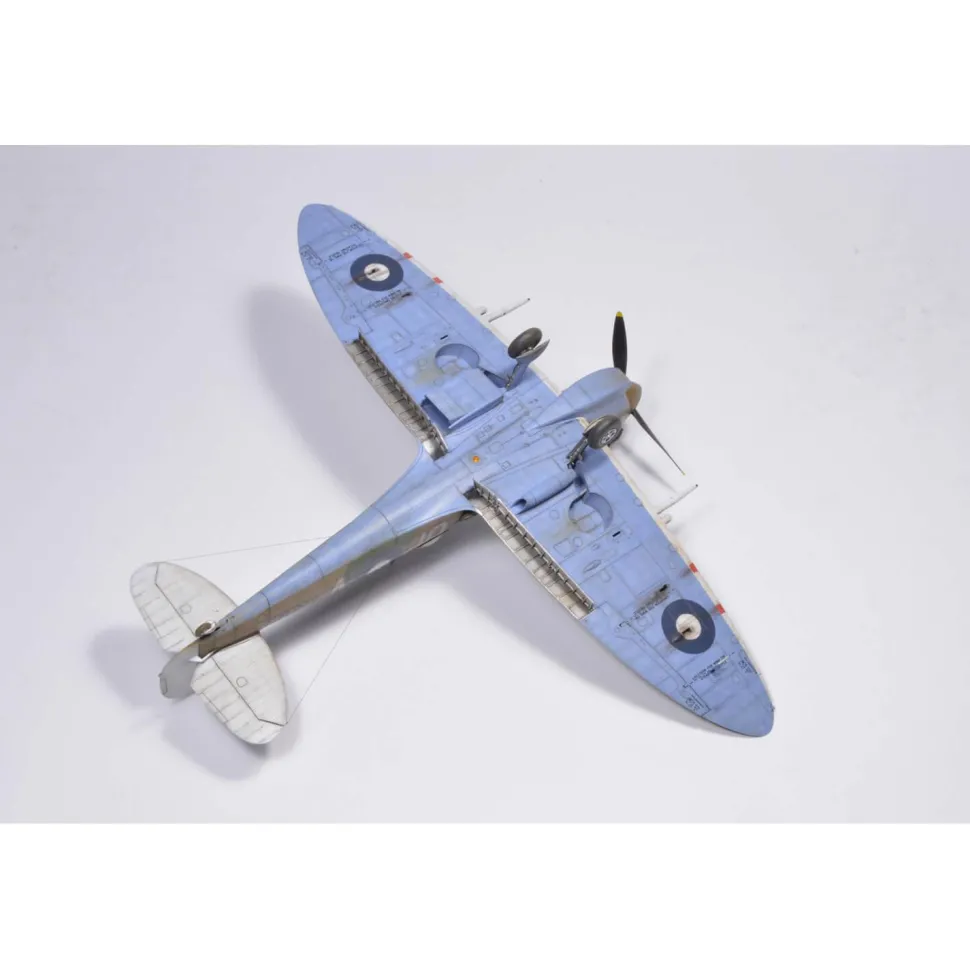 Maquette avion : Spitfire story : Per Aspera ad Astra, Edition limitée - Eduard