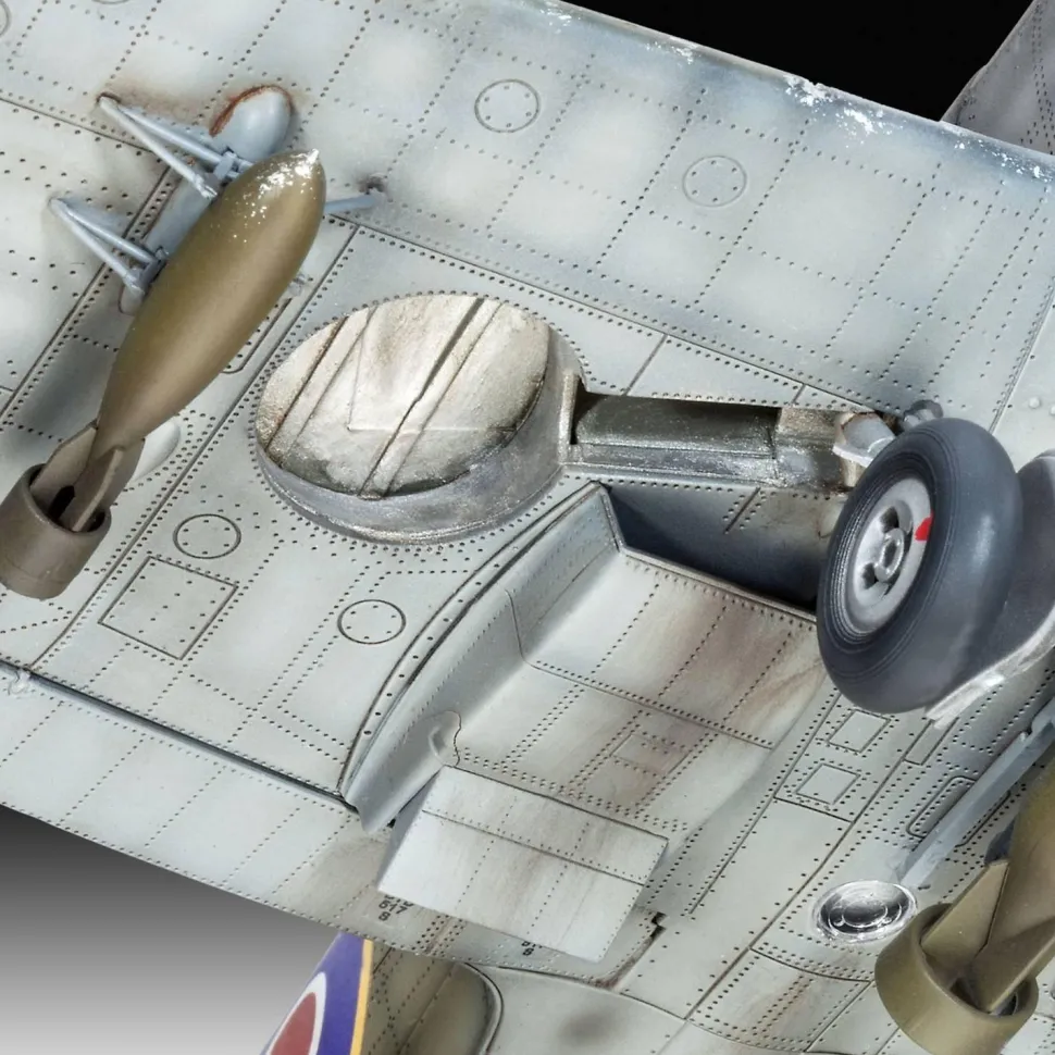 Maquette avion : Supermarine Spitfire Mk.Ixc - Revell