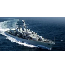 Maquette bateau : Frégate Britannique Type 23 HMS Westminster (F237) - Trumpeter