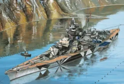 Maquette bateau : Battleship Tirpitz - Revell