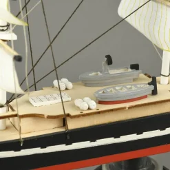 Maquette Bateau Bois : Easy kit : Belem, navire-école - Artesania
