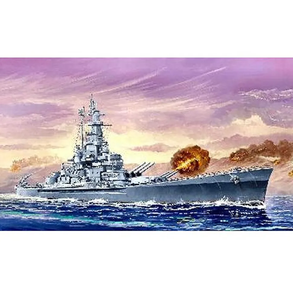 Maquette bateau : Cuirassé USS BB-59 Massachussetts 1945 - Trumpeter