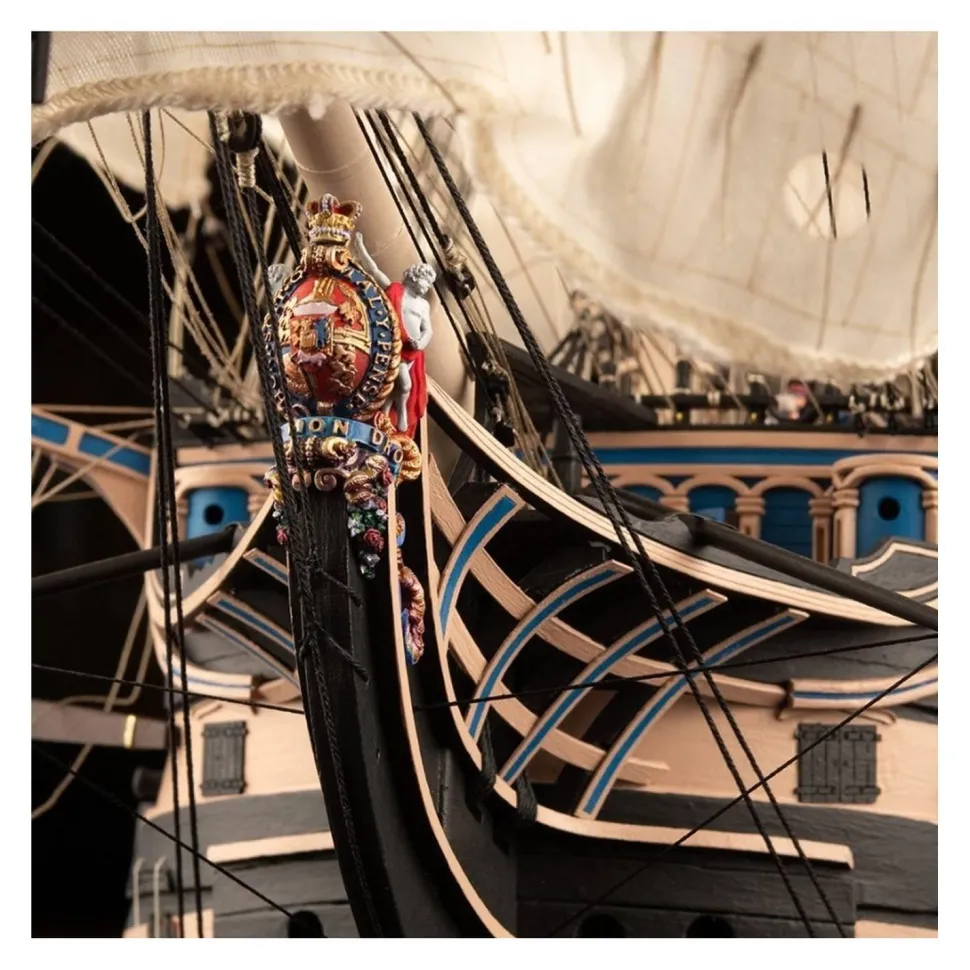 Maquette bateau en bois : HMS VICTORY Navire de Ligne Trafalgar 1805 - Artesania