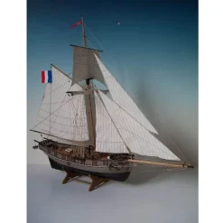 Maquette bateau en bois : Côtre Armé 1815 Faucon - Soclaine