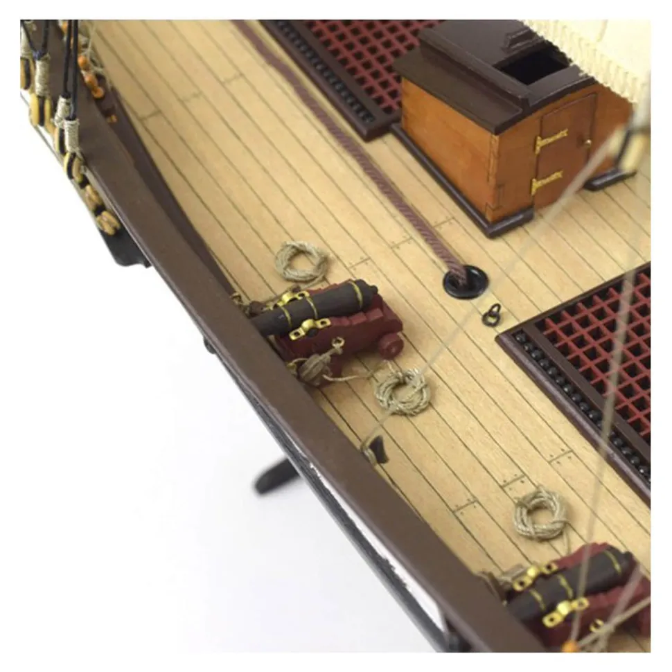 Maquette bateau en bois : Goélette Américaine Harvey - Artesania