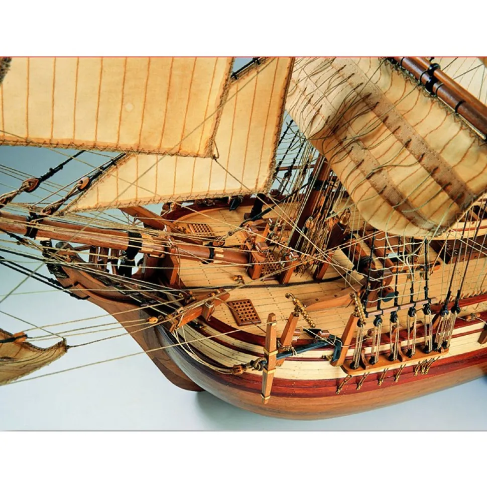 Maquette bateau en bois : HMS Bounty 1783 - Artesania