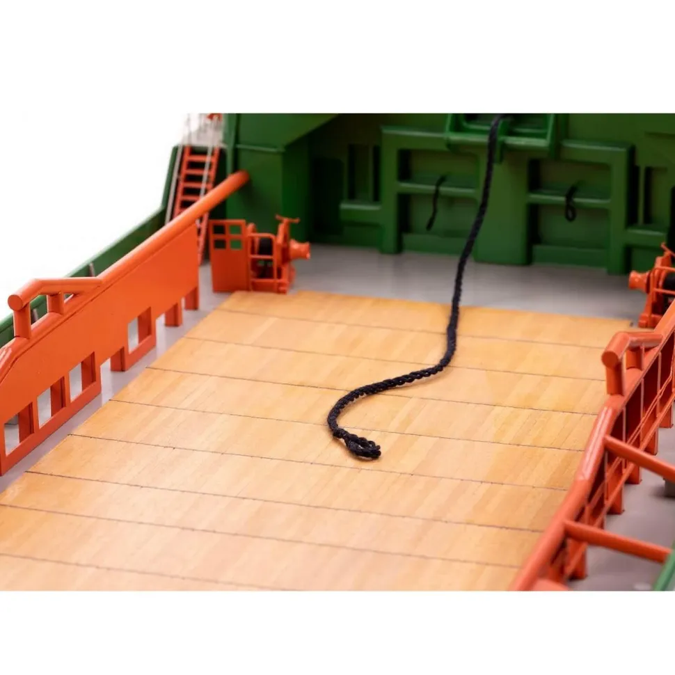 Maquette bateau en bois : Fairmount Alpine - Billing boats