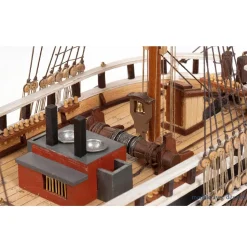 Maquette bateau en bois : Essex - OCCRE