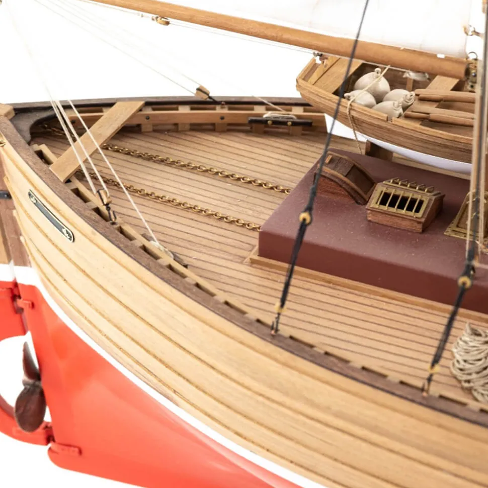 Maquette bateau en bois : Bateau de pêche Ecossais Fifie - Amati
