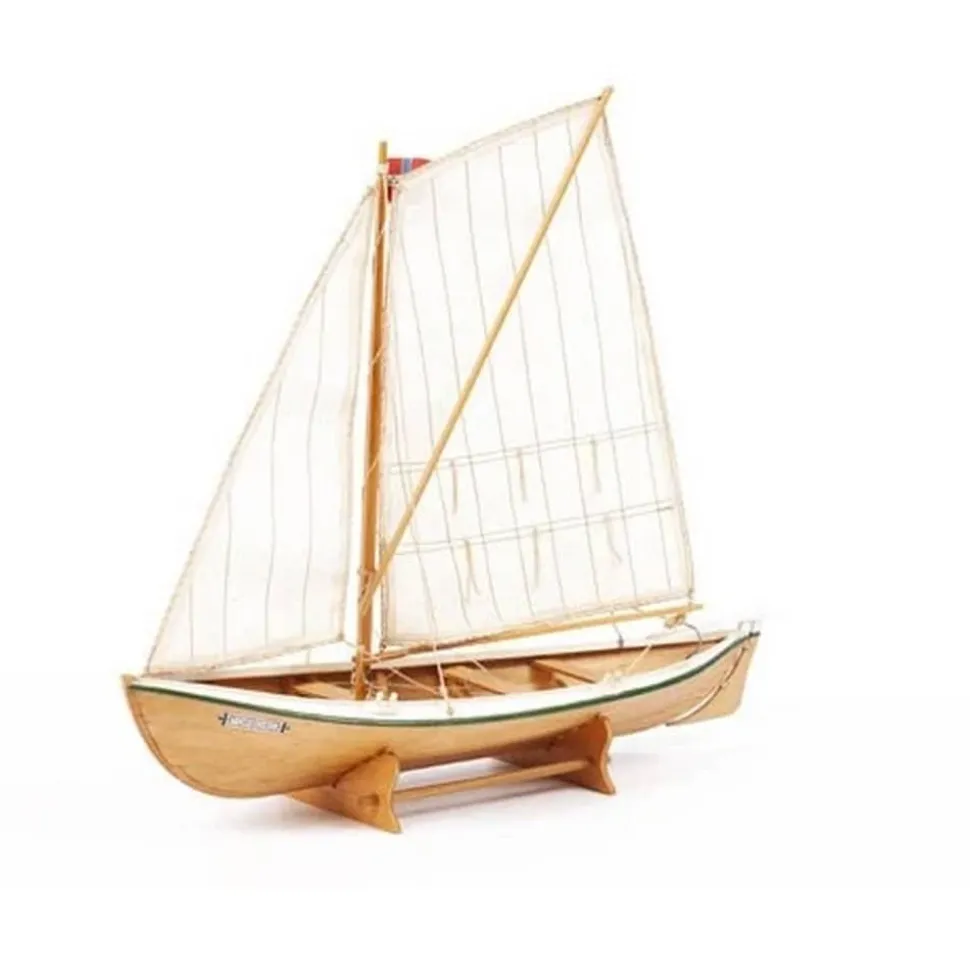 Maquette bateau en bois : Torborg - Billing boats