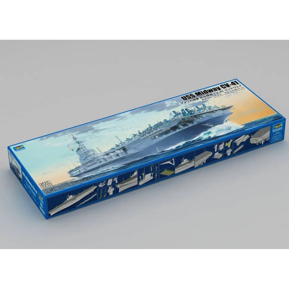 Maquette bateau militaire : USS Midway CV-41 - Trumpeter