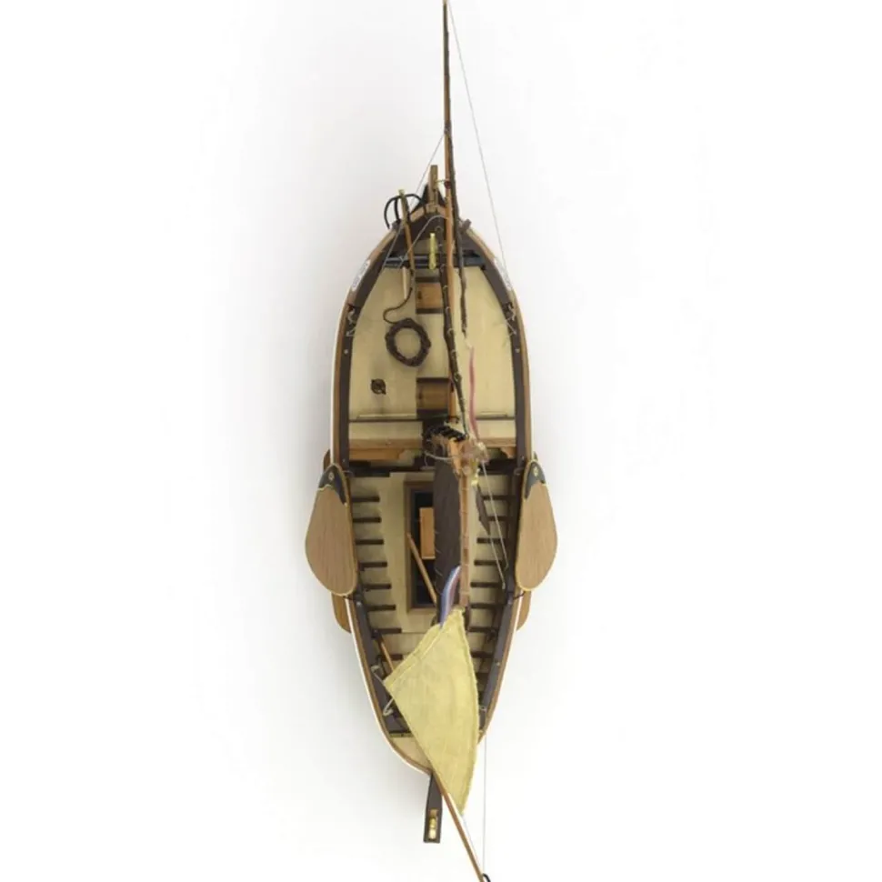 Maquette bateau voilier en bois : bateau de pêche botter - Artesania