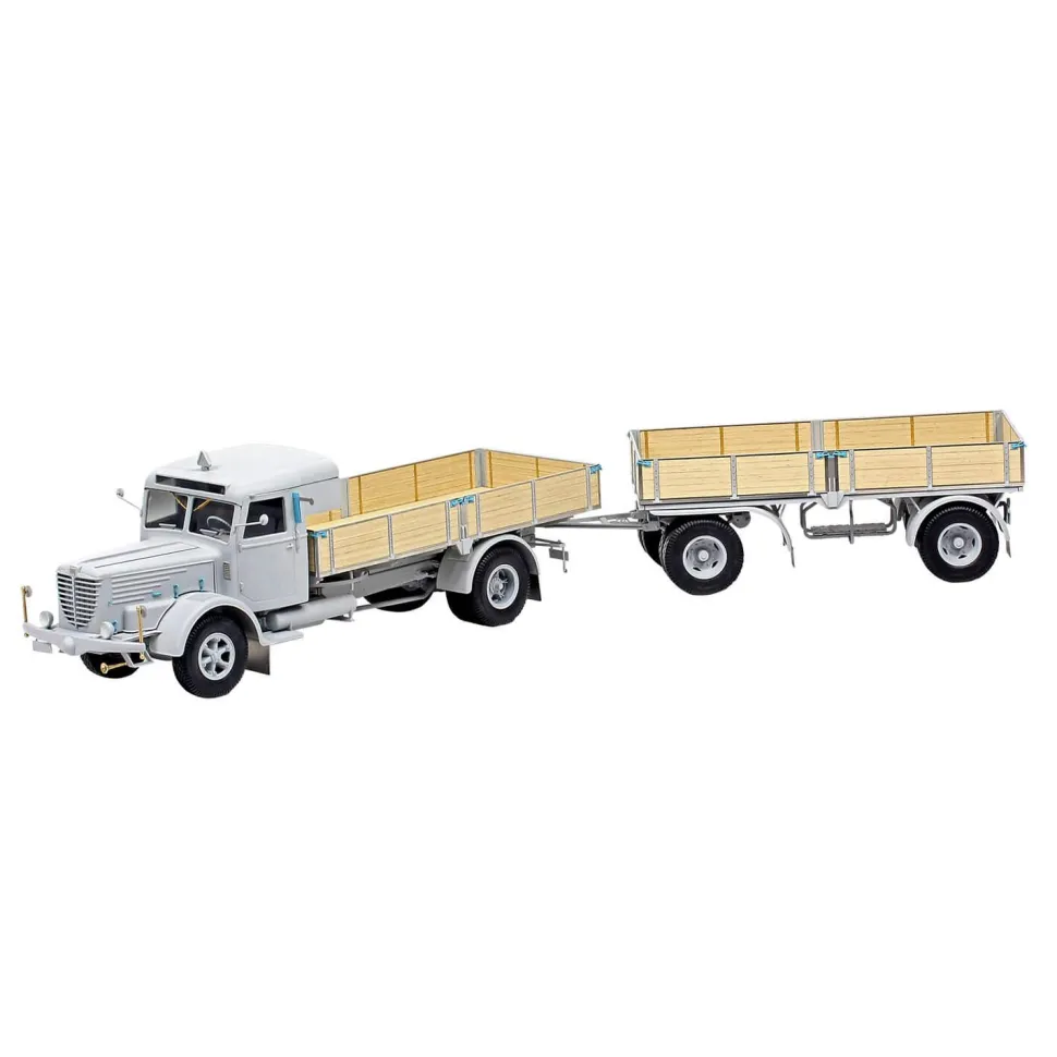 Maquette camion : Büssing 8000 S 13 mit Trailer Platinum Edition - Revell