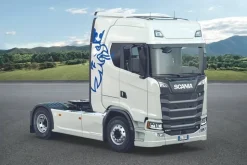 Maquette camion : Scania 770 S V8 - White Cab - Italeri