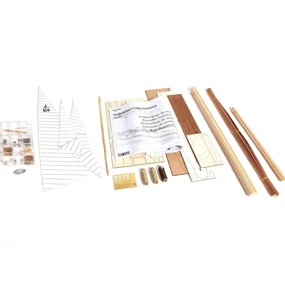 Maquette de bateau : Yacht Endeavour - America’s Cup 1934 en 1:75 - OCCRE