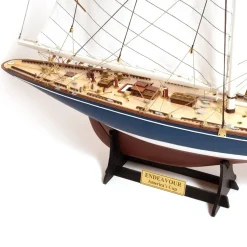 Maquette de bateau : Yacht Endeavour - America’s Cup 1934 en 1:75 - OCCRE