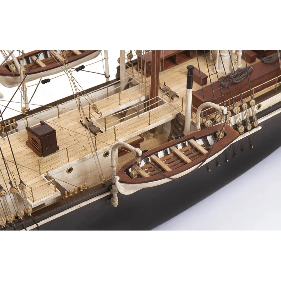 Maquette de bateau en bois : Endurance - OCCRE