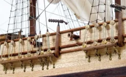 Maquette de bateau en bois : Bounty - OCCRE