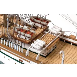 Maquette de bateau en bois : Gorch Fock - OCCRE