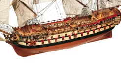 Maquette de bateau en bois : Montanes - OCCRE