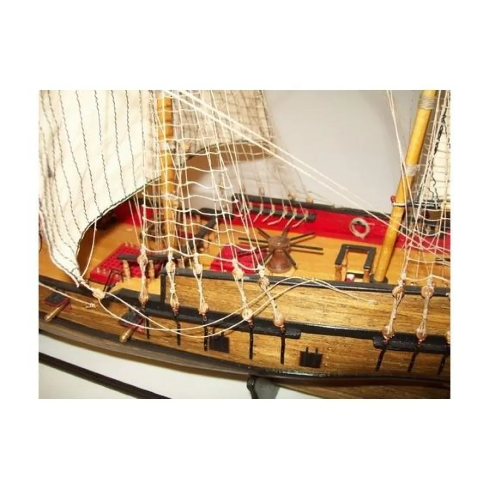Maquette en bois - Corsaire Français Le Tonnant - Soclaine