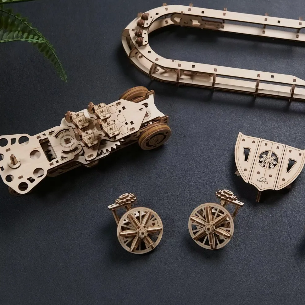 Maquette en bois : Aéroglisseur de sauvetage - Ugears