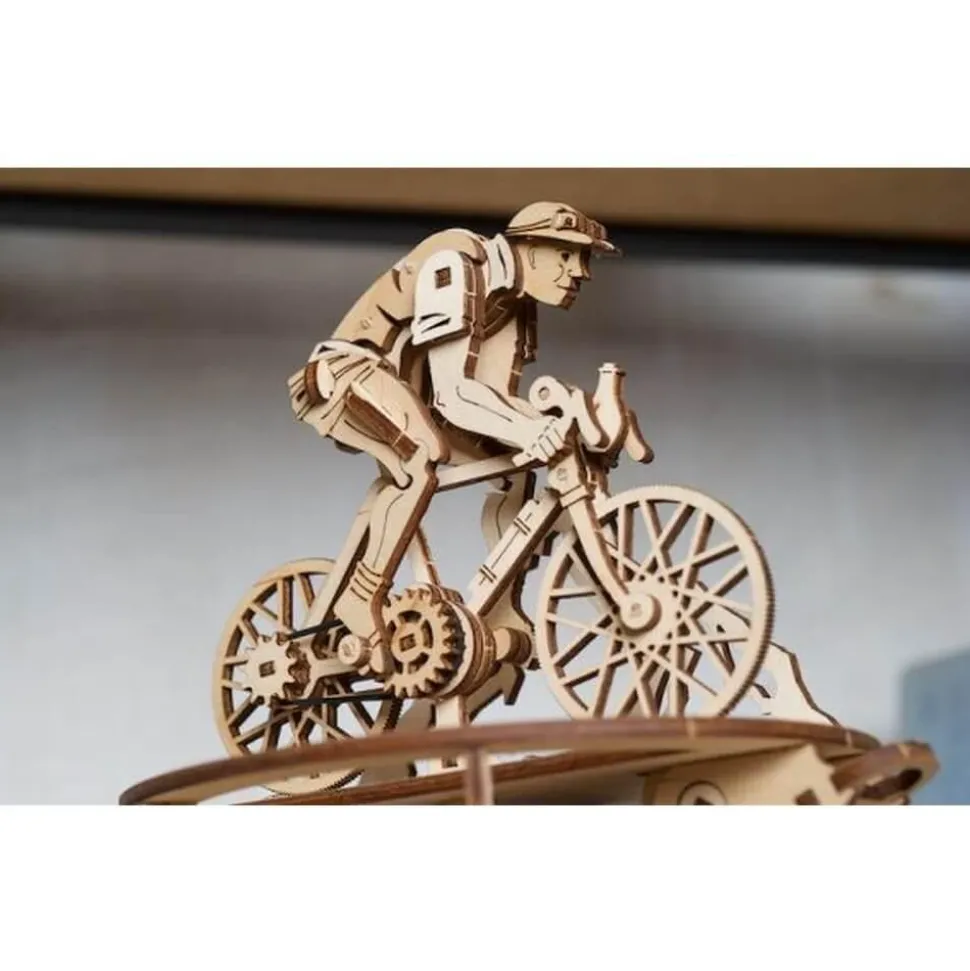 Maquette en bois : Cycliste Automate - Ugears