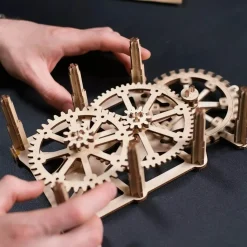 Maquette en bois : Horloge à moteur - Ugears