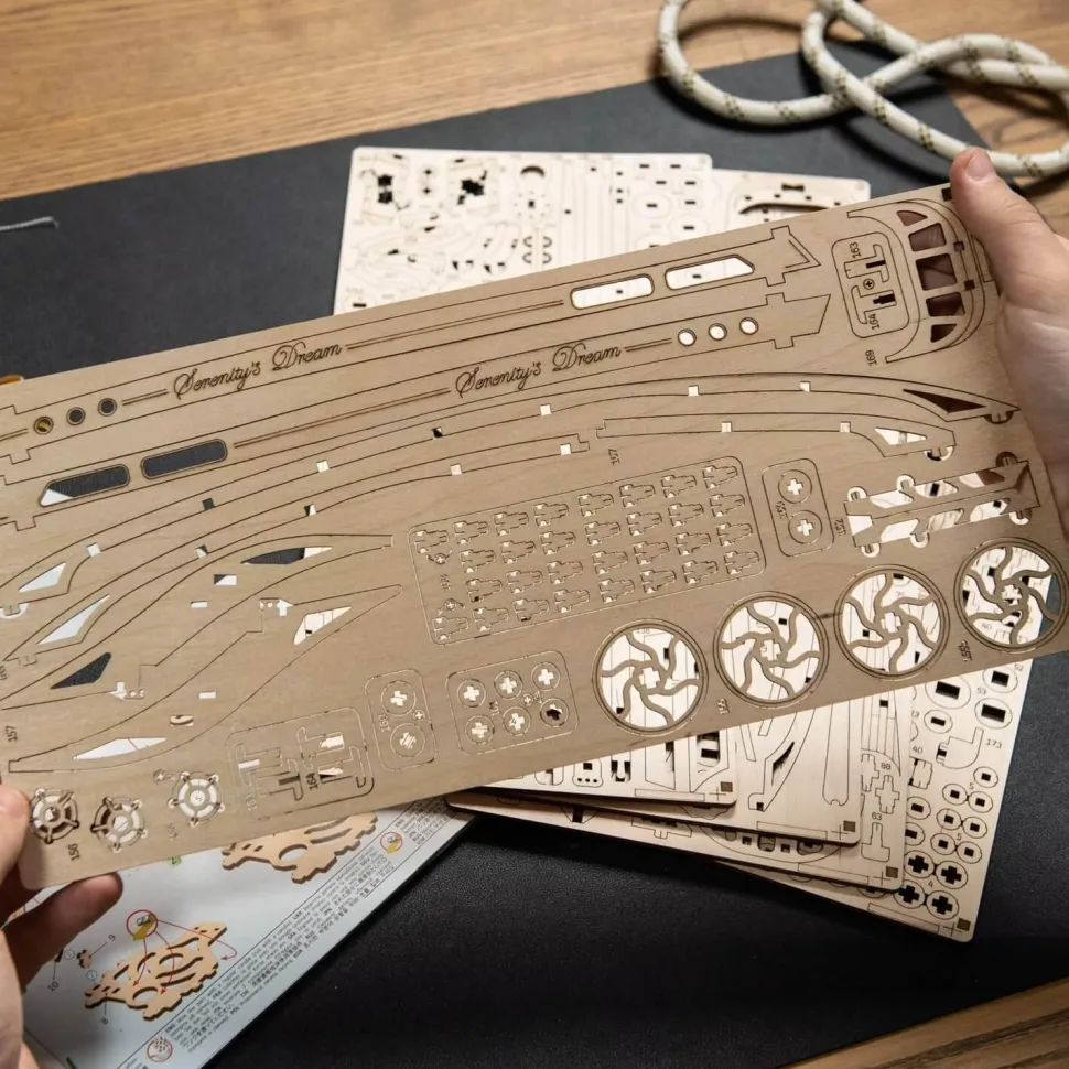 Maquette en bois : Le rêve de Sérénité - Ugears