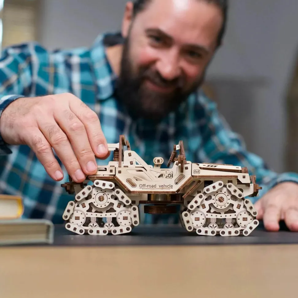Maquette en bois : Véhicule tout terrain - Ugears