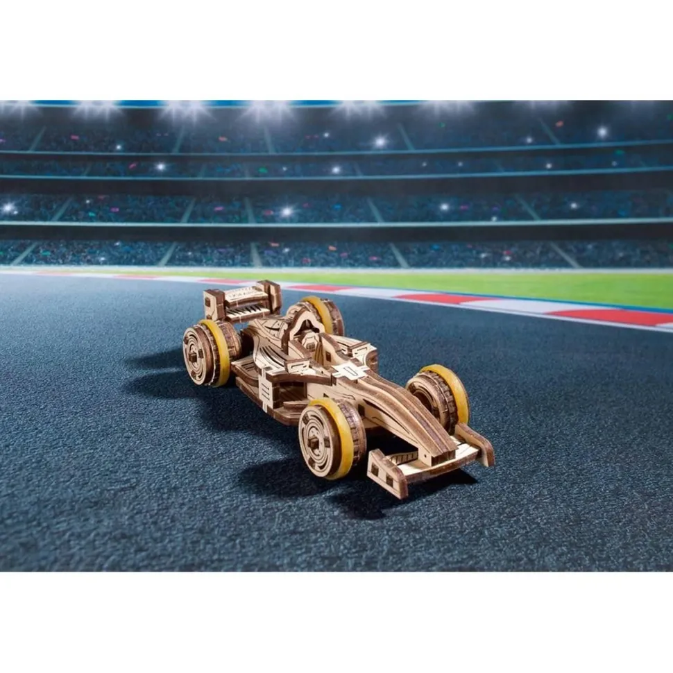 Maquette en bois : voiture Compact Racer en 1:35 - Ugears