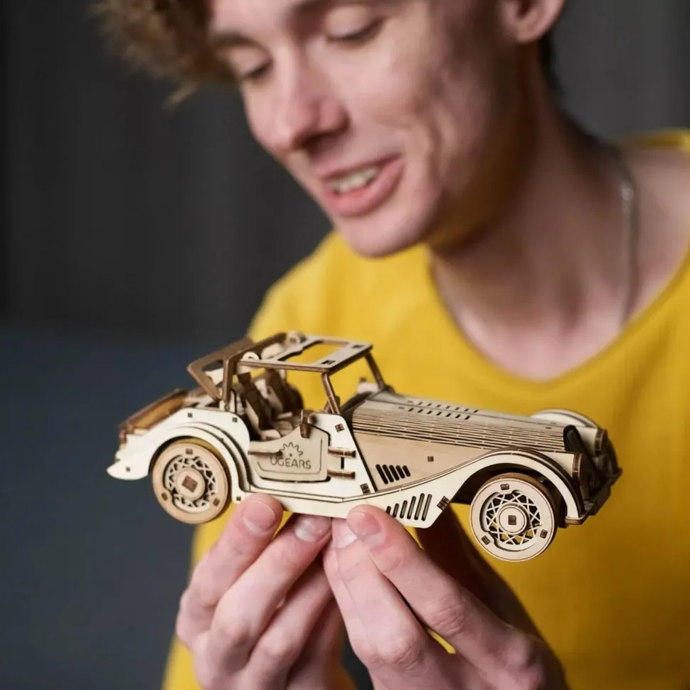 Maquette en bois : Voiture de sport " souris rapide" - Ugears