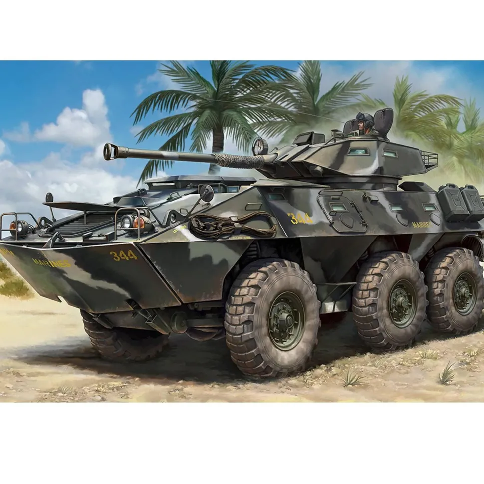 Maquette véhicule militaire: LAV300 90mm Cockerill Gun - Hobby Boss