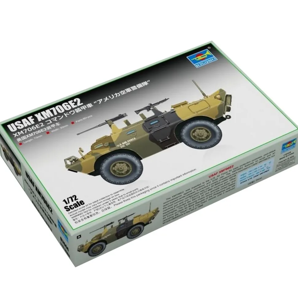 Maquette véhicule militaire : USAF XM706E2 - Trumpeter
