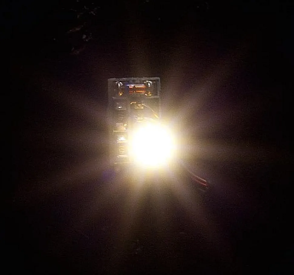 Modélisme : Eclairage : 5 LED blanches chaudes - Faller