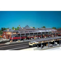 Modélisme ferroviaire HO : Hall de gare - Epoque 1880 - Faller