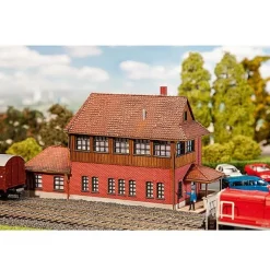 Modélisme ferroviaire HO : Poste d'aiguillage immitation brique - Faller