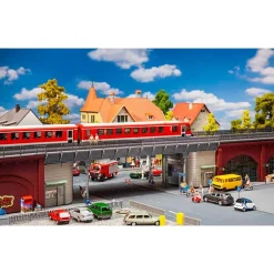 Modélisme ferroviaire HO : Pont urbain de RER - Faller