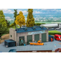 Modélisme HO : Atelier de Camions - Faller