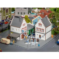 Modélisme HO : Station-service Hesselbach - Faller