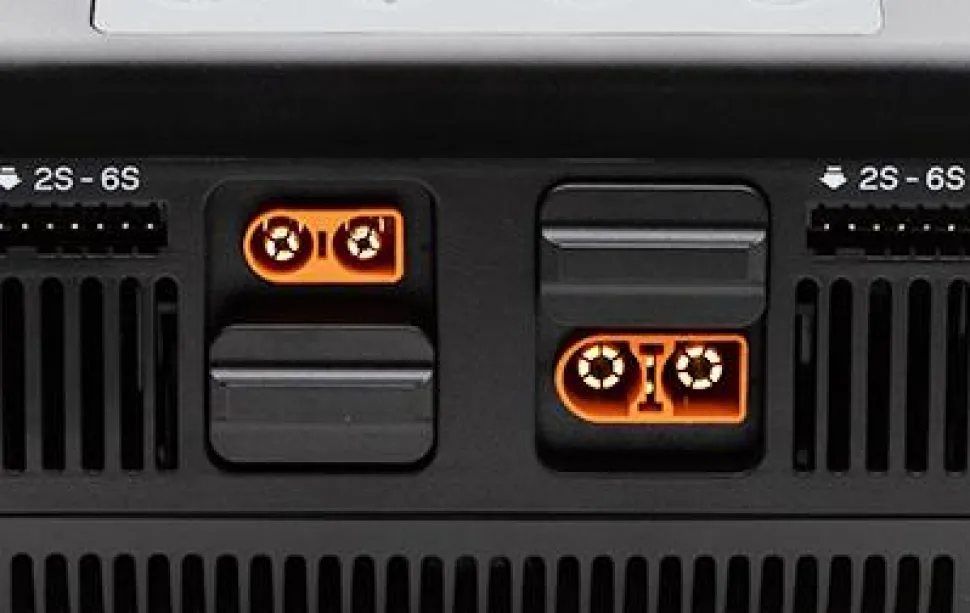 Spektrum Chargeur secteur Smart S2100 G2 2x100W - Spektrum