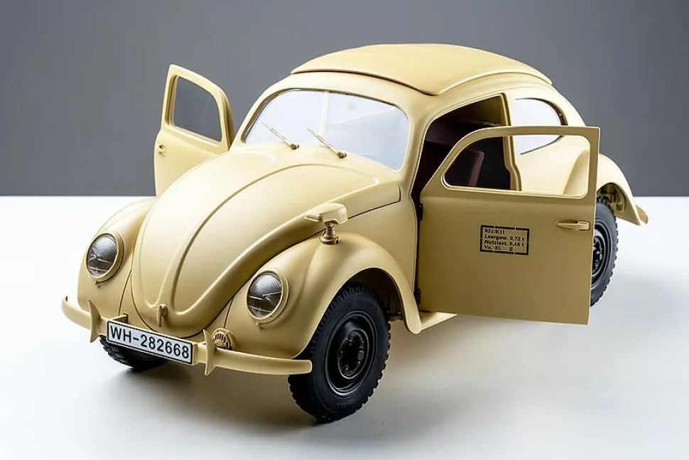 Type 82e Beetle Kommandeurswagen scaler RTR car kit 1/12e Roc Hobby - RocHobby